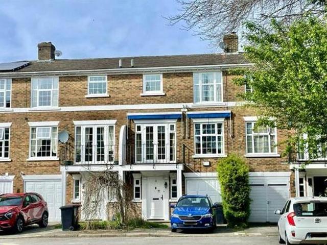 House for sale in Midhurst, Chichester