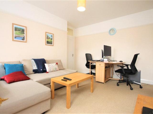 Apartment for rent in London Borough of Hounslow, Greater London