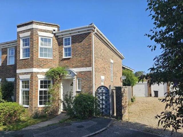 House for sale in Littlecote, West Sussex