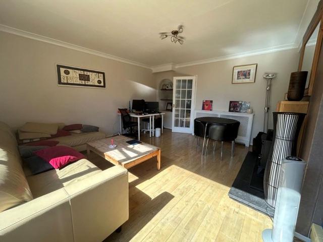 Apartment for rent in Earlsfield, Greater London