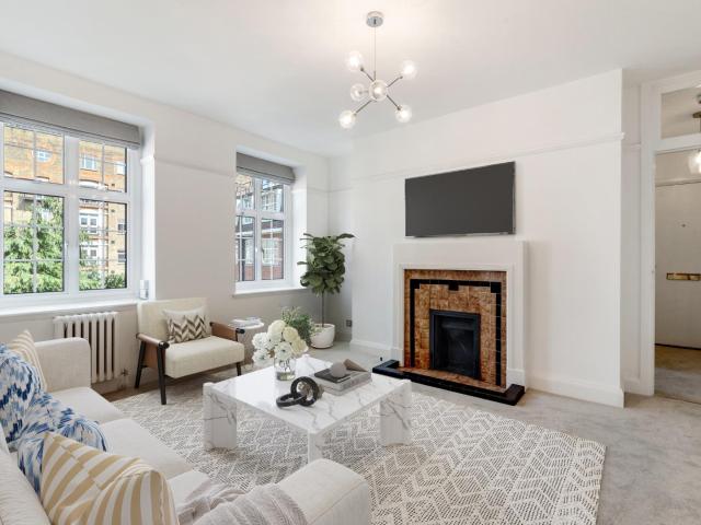 Apartment for rent in London Borough of Hounslow, Greater London
