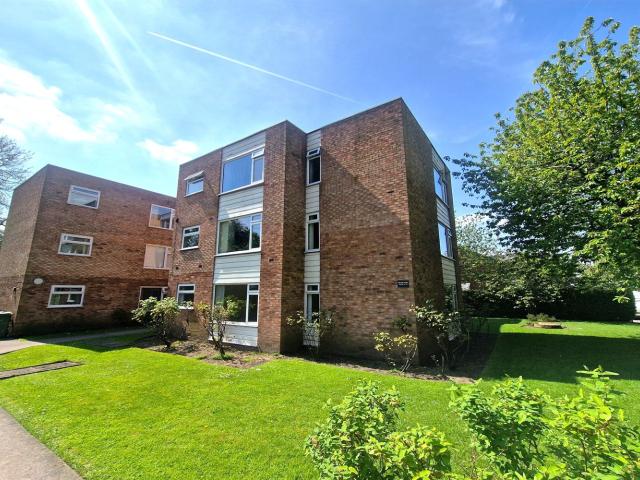 Apartment for rent in Heaton Moor, Greater Manchester