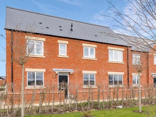 Apartment for rent in Chesterton, Evershot