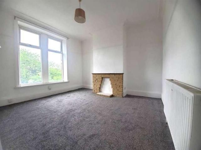 House for rent in Paddock, Milnsbridge