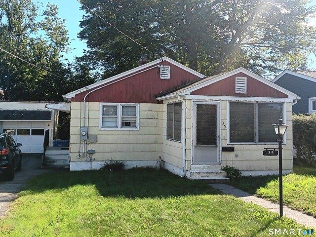 House for sale in Waterbury, Connecticut