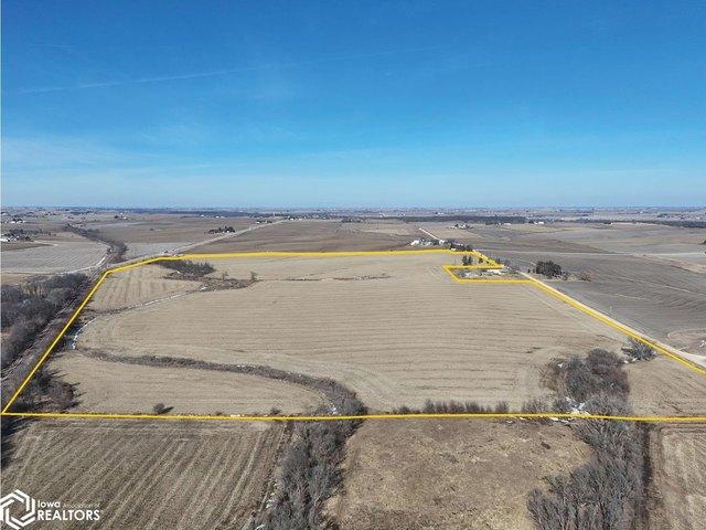 Farm for sale in Linn, Iowa