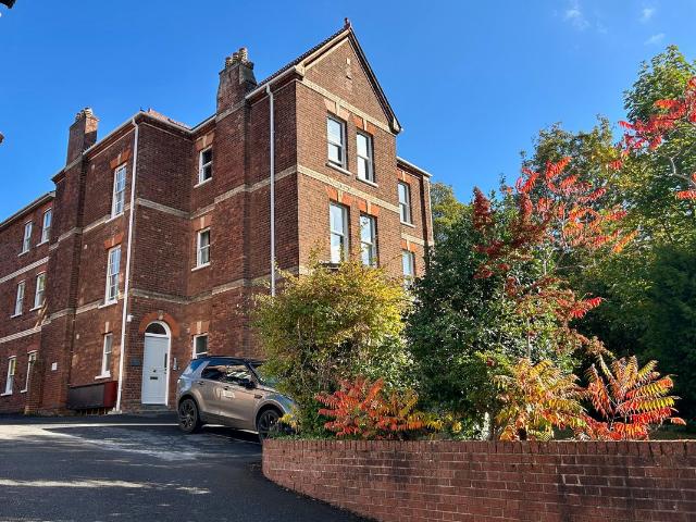 Apartment for rent in Newtown, Exeter