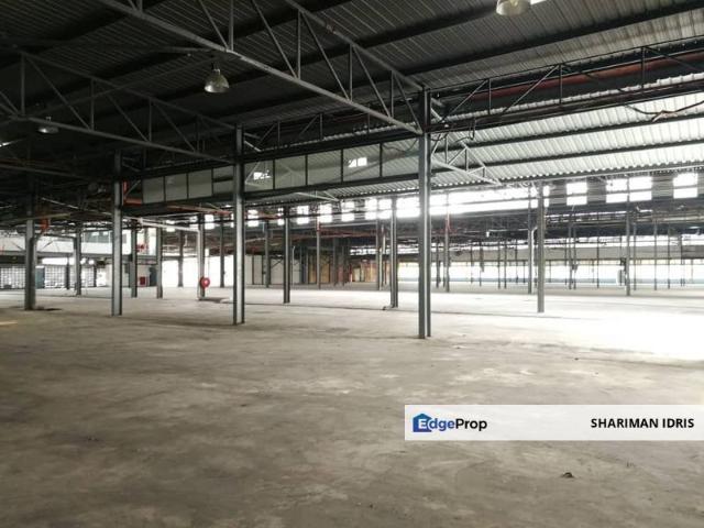 Warehouse for rent in Sendayan Village, Negeri Sembilan