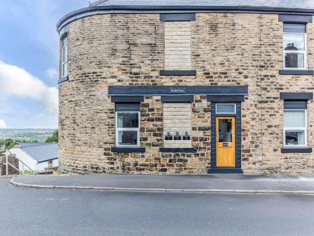Apartment for rent in Birkendale, Walkley