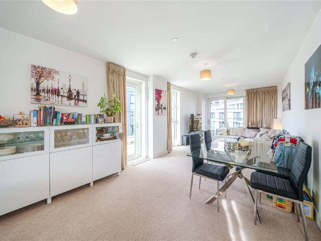Apartment for rent in Vauxhall, Greater London