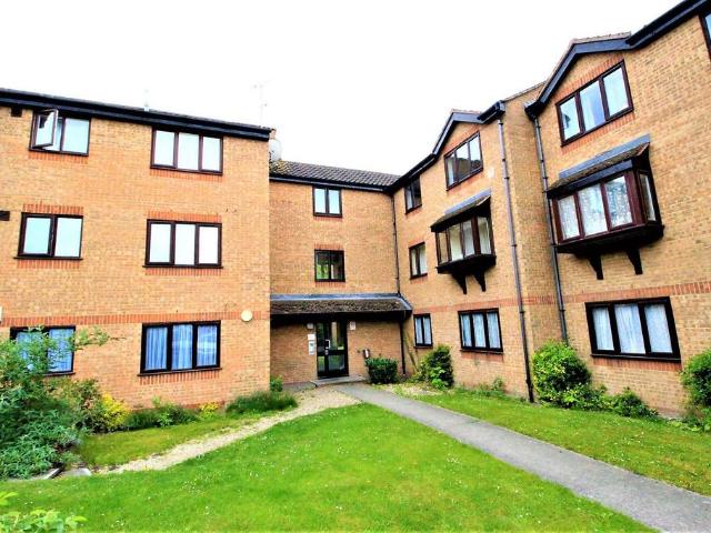 Apartment for rent in Purfleet-on-Thames, Essex