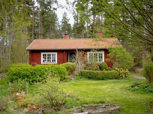 Hus till salu i Flen
