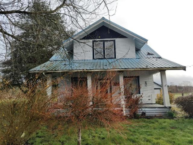 House for sale in Raymond, Washington