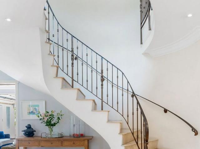 House for rent in Blackhills, Surrey