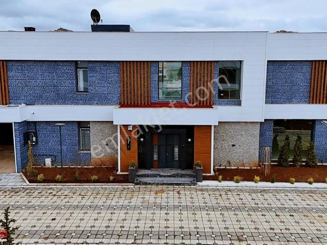 Sivas Merkez içerisinde satılık Villa