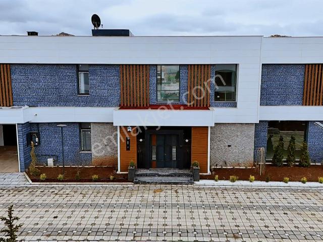 Sivas Merkez, Sivas içerisinde satılık Villa