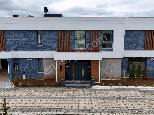 Sivas Merkez, Sivas içerisinde kiralık Villa