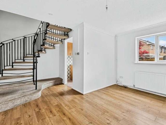 House for rent in East Hunsbury, Collingtree