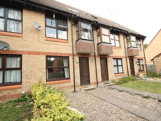Apartment for rent in Horsell, Woking