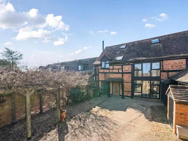 House for sale in Denham, Gerrards Cross and Chalfonts Community Board, Gerrards Cross