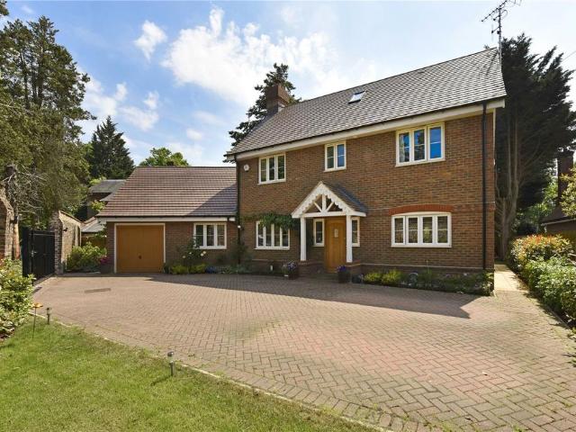 House for rent in Gerrards Cross, Denham