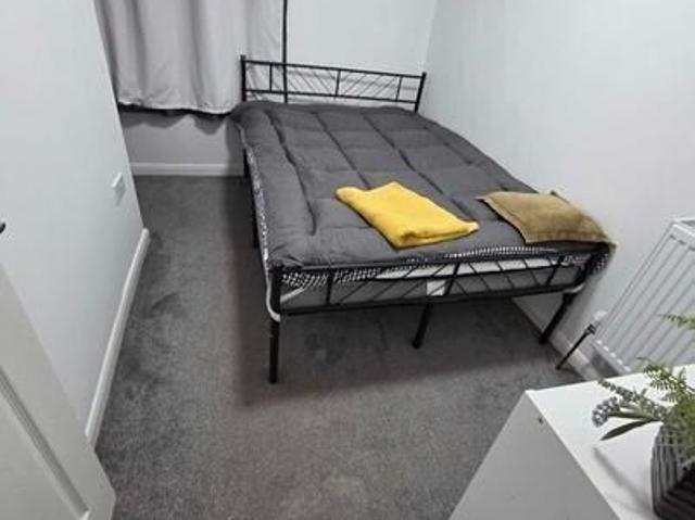House for rent in Swanley, The Butts