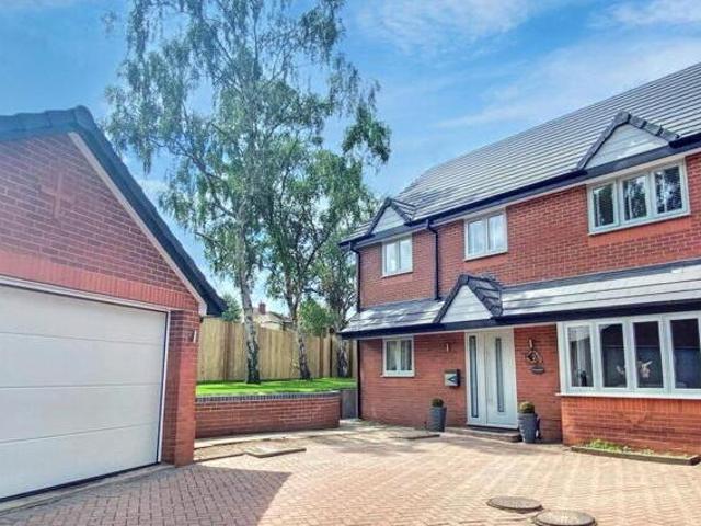 House for sale in Chadsmoor, Staffordshire