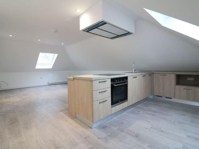 Studio for rent in Broxbourne, Hertfordshire