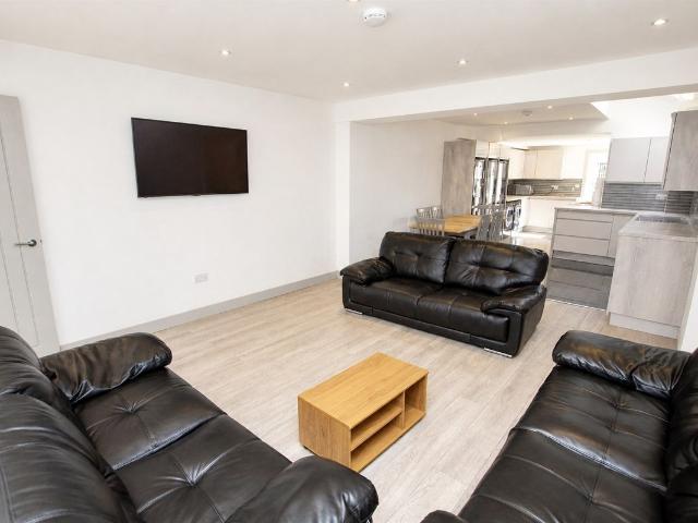 House for rent in Metchley, Birmingham
