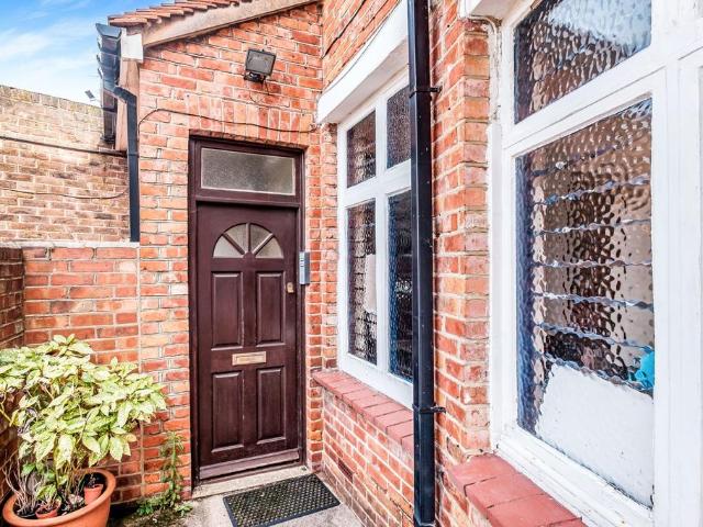 Apartment for rent in West Worthing, Worthing