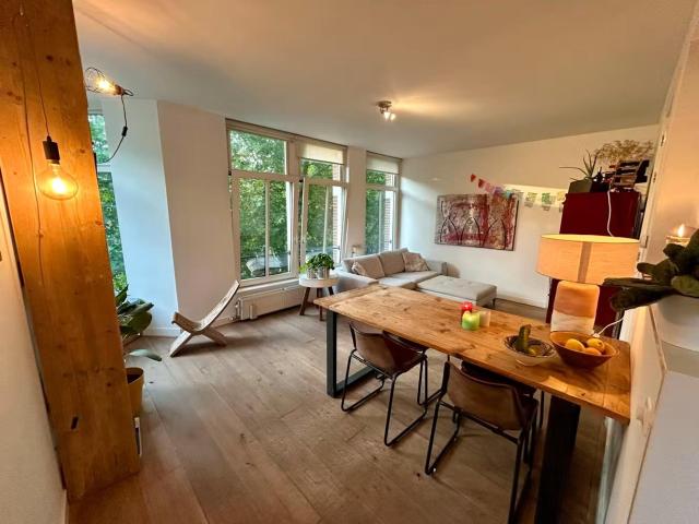 Appartement te huur in Zuid, Amsterdam