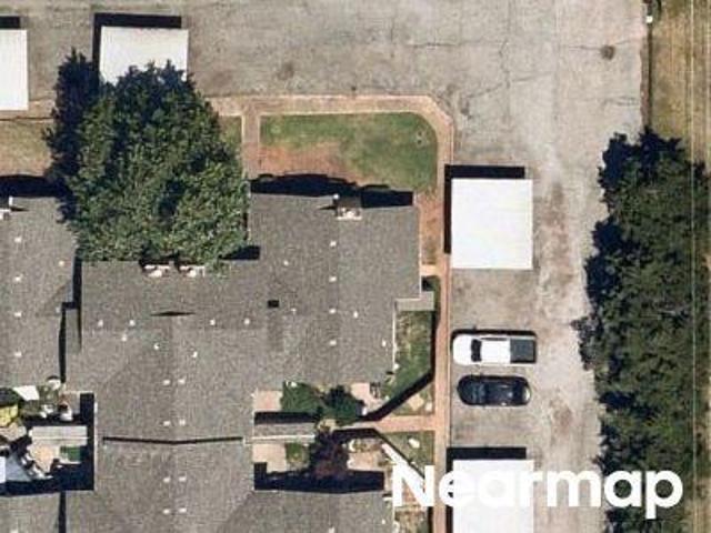 Townhouse for sale in Oklahoma City, Oklahoma