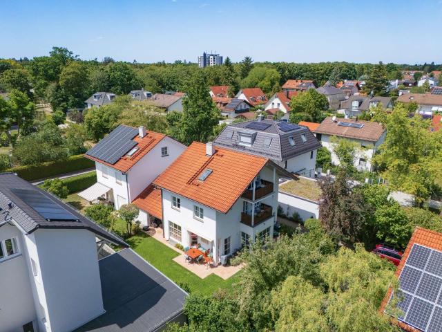 Villa kaufen in Ottobrunn, Landkreis München