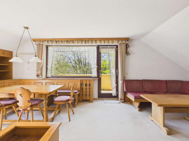 Dachgeschosswohnung kaufen in Obergiesing-Fasangarten, München