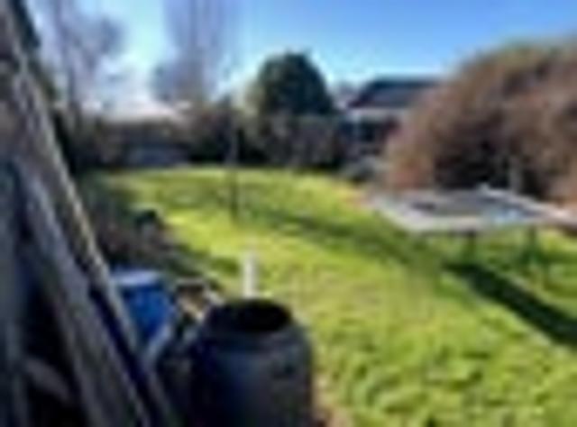 House for sale in Chaslands, Canterbury