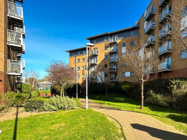 Apartment for rent in Hythe, Fordham Heath