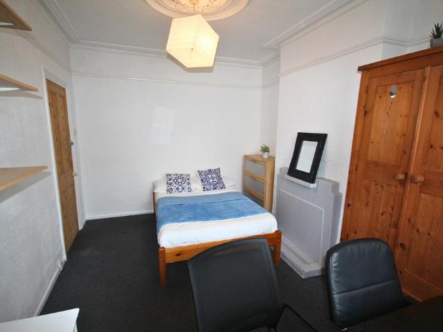 House for rent in Fratton, City Of Portsmouth