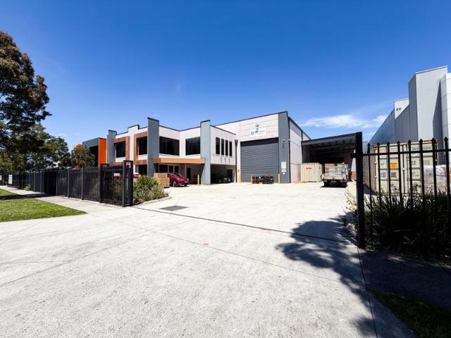 Warehouse for rent in Camerons Creek, Victoria
