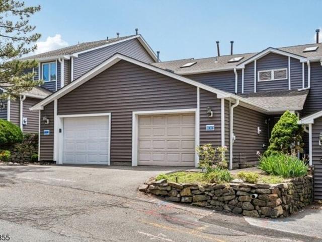 House for sale in Passaic, New Jersey