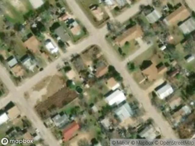 House for sale in Carrizo Springs