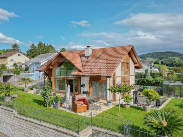 Immobilie kaufen in Oeschgen, Aargau