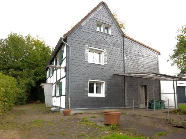 Haus kaufen in Bergisch Neukirchen, Leverkusen