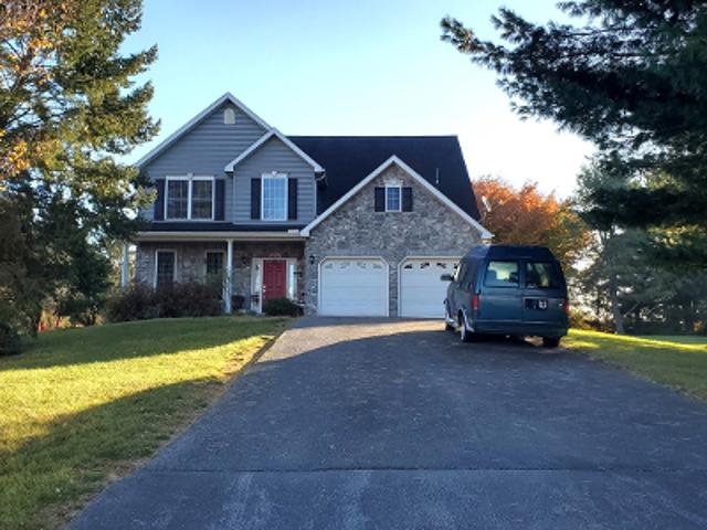House for sale in Cumberland, Pennsylvania