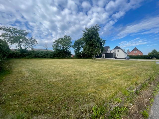 Grund til salg i Øster Hurup, Brønderslev-Dronninglund
