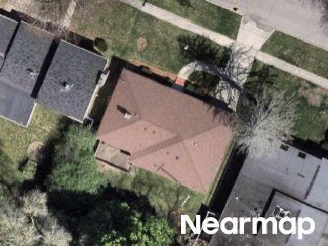 House for sale in Flint, Genesee County