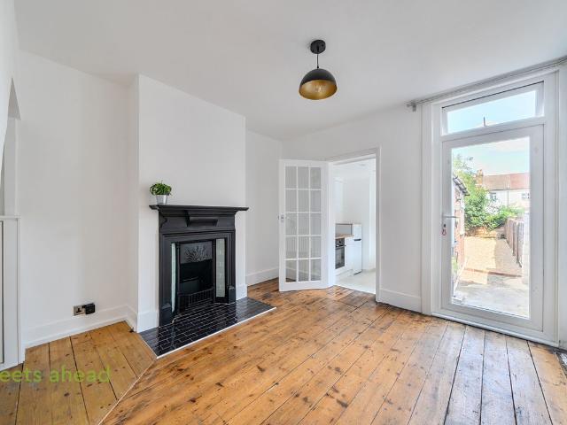 House for rent in London Borough of Croydon, Greater London