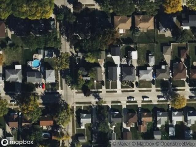 House for sale in Center Line