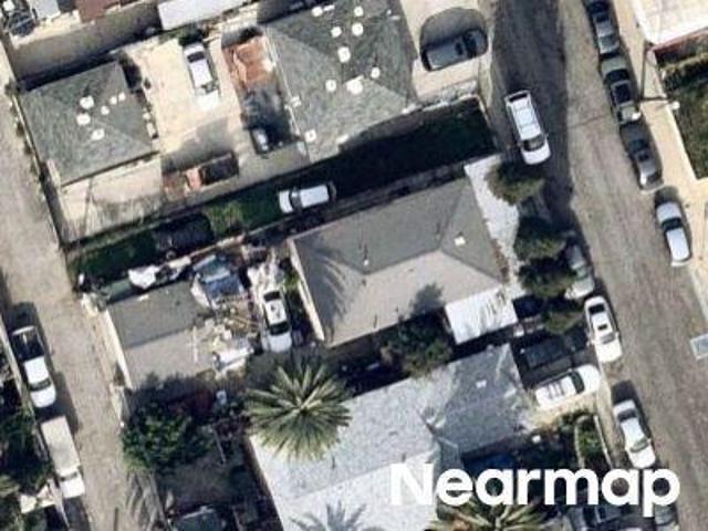 House for sale in East Los Angeles, Canoga Park