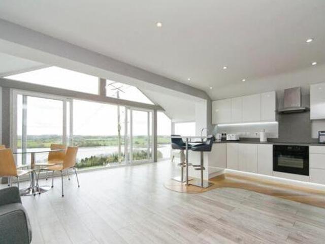 House for sale in Y Felinheli, Wales