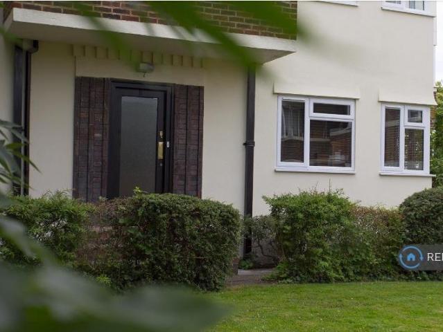 Apartment for rent in London Borough of Ealing, Perivale